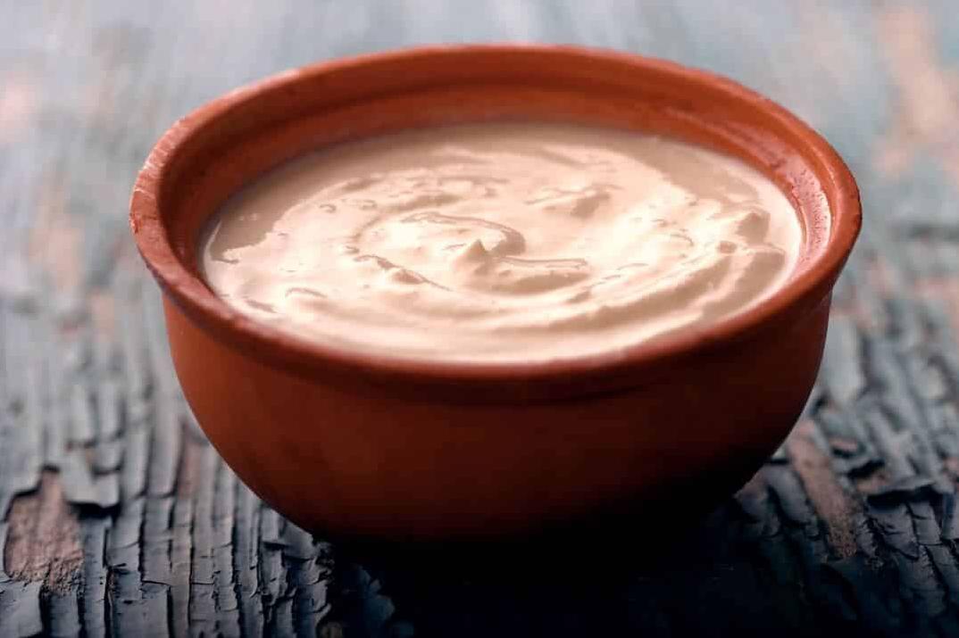  A dollop of harissa yogurt sauce adds a touch of spice to any dish.