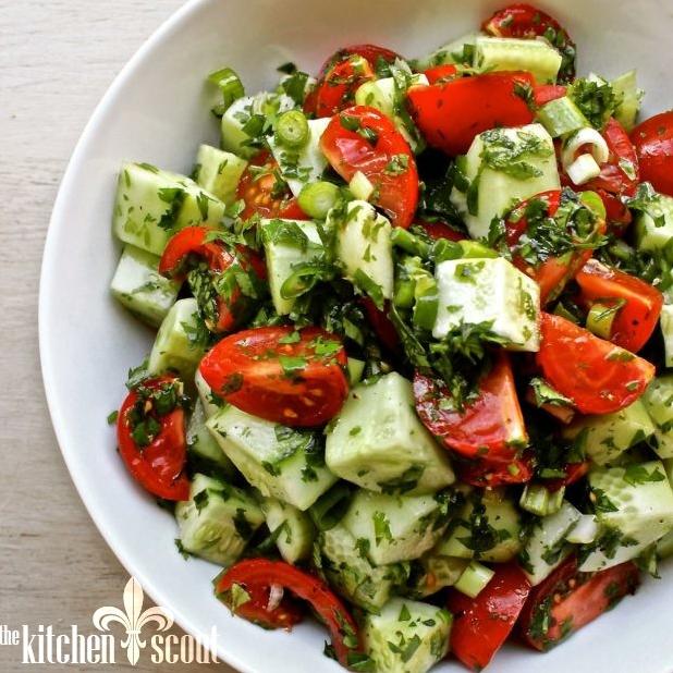 A refreshing salad that will transport you to the sunny Mediterranean.