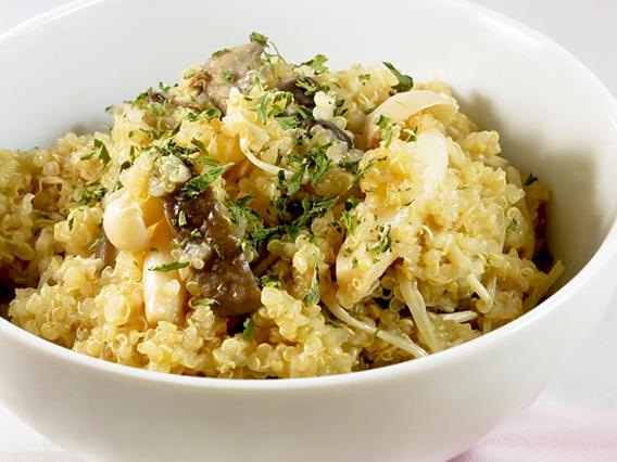 Delicious Asian Quinoa Pilaf Recipe with Mushrooms