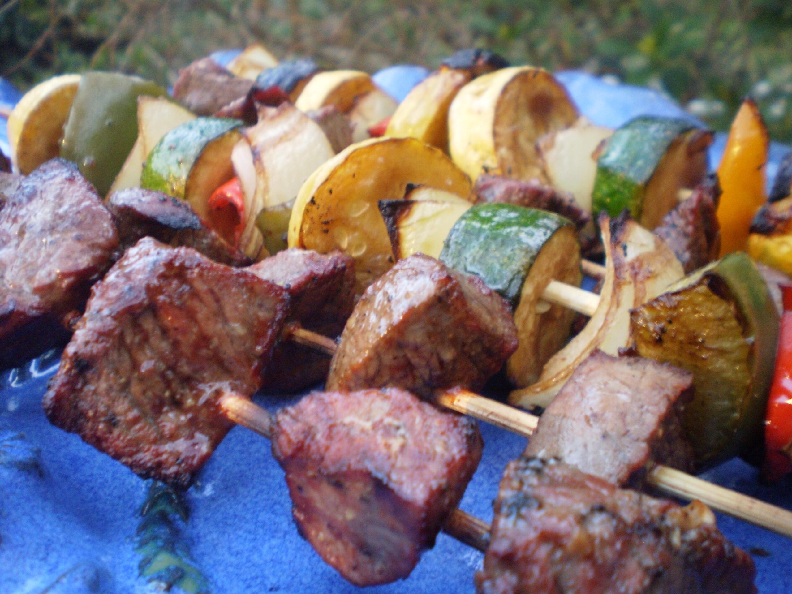 Delicious and Easy Beef Kebab Recipe for Summer Cookouts