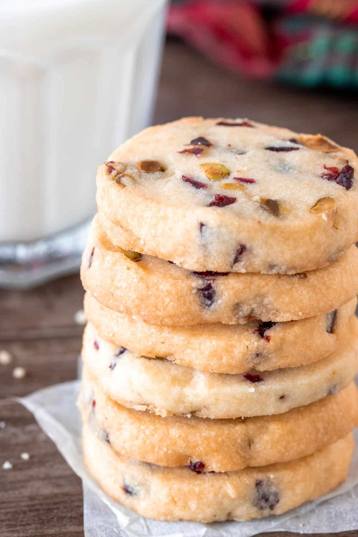  Bite into these heavenly shortbread cookies filled with tangy cranberries and crunchy pistachios.