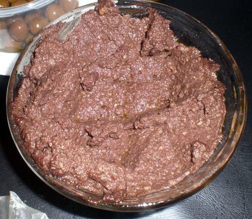 Savor the Flavor with our Black Olive Hummus Recipe