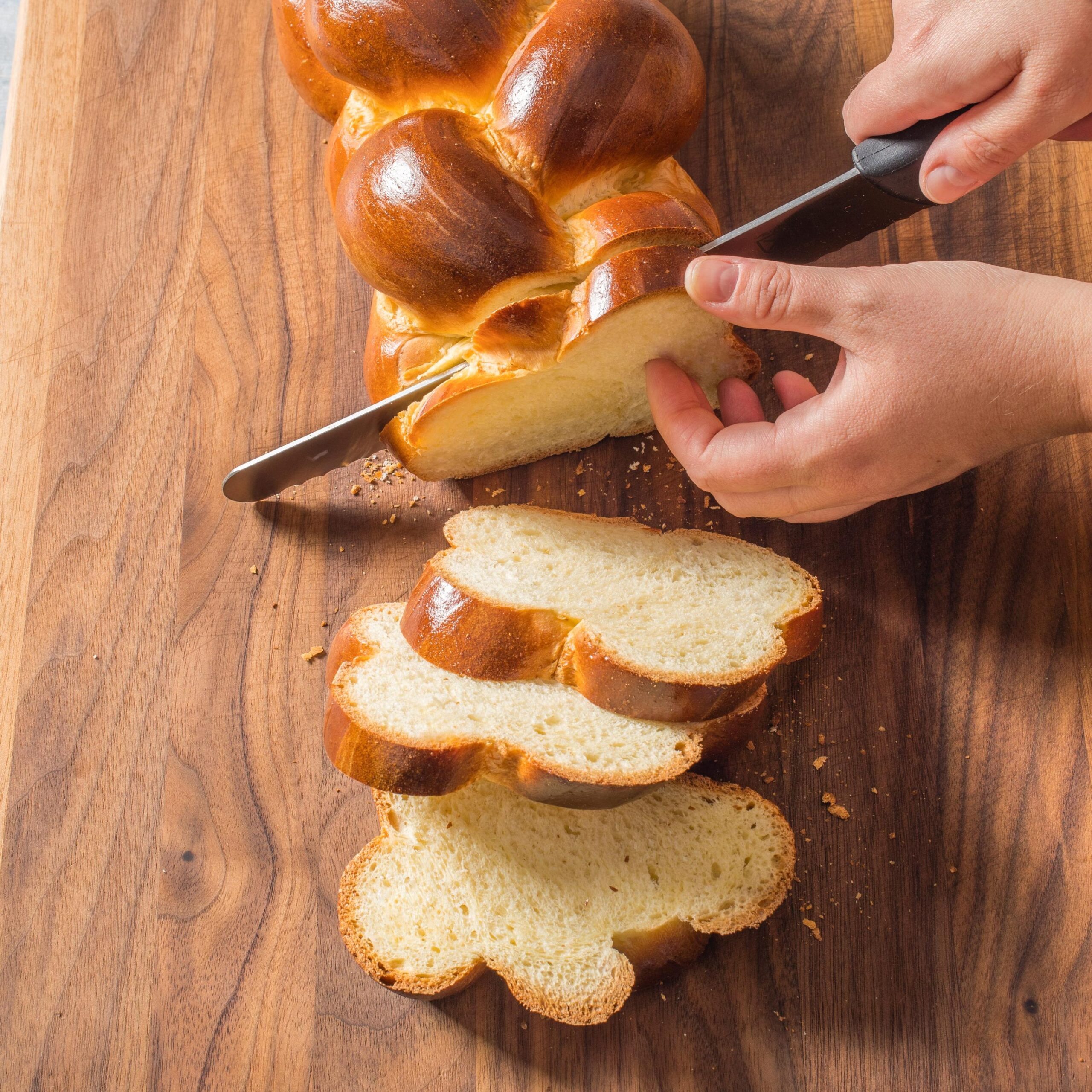 Mouth-Watering Challah Recipe: Perfect for any Occasion!