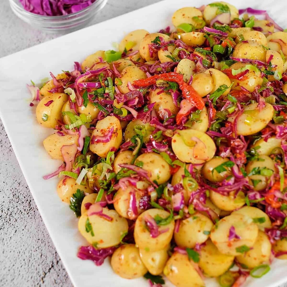  Craving a light, nutritious, tangy and creamy salad? This Turkish potato salad is just the answer.