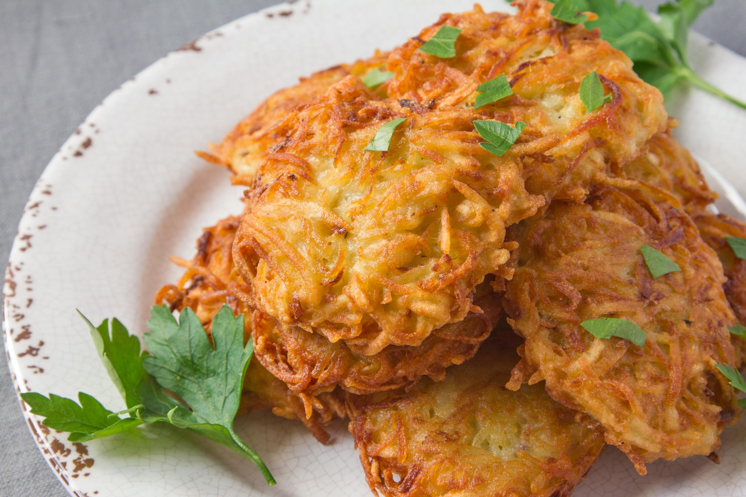  Crispy on the outside, fluffy on the inside – these latkes are worth fighting for!