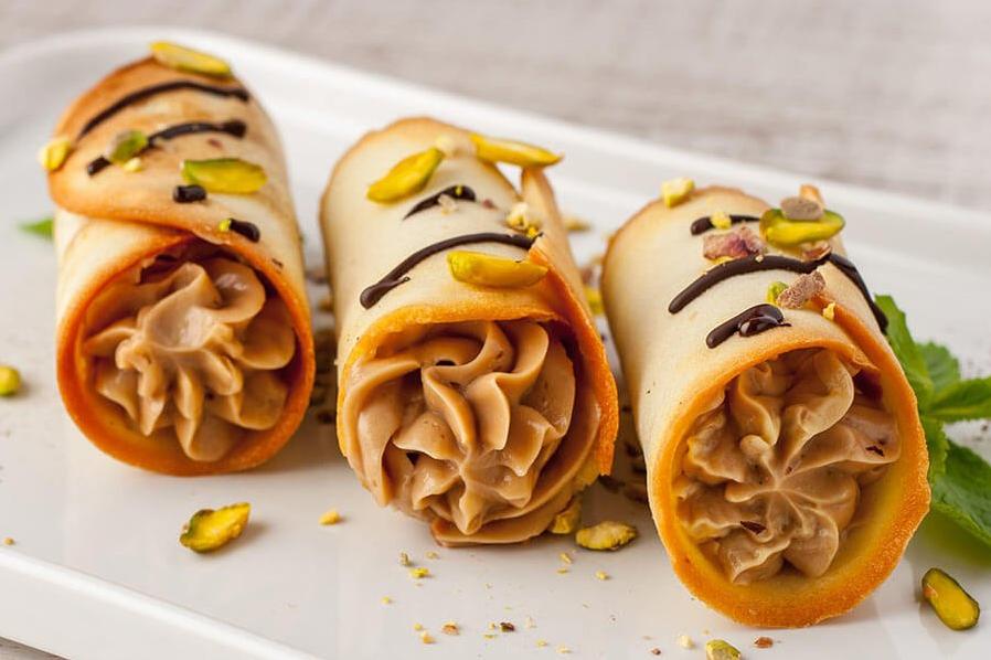  Get ready to wow your guests with these pumpkin pistachio cannolis