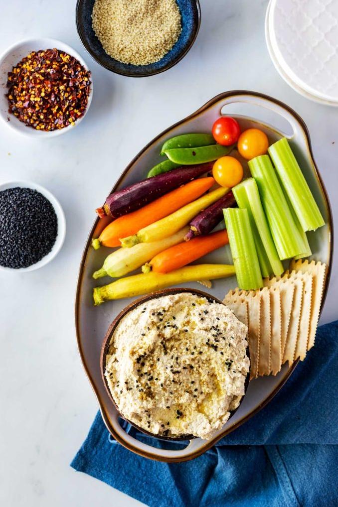  Get your veggies and your hummus fix all in one dish.