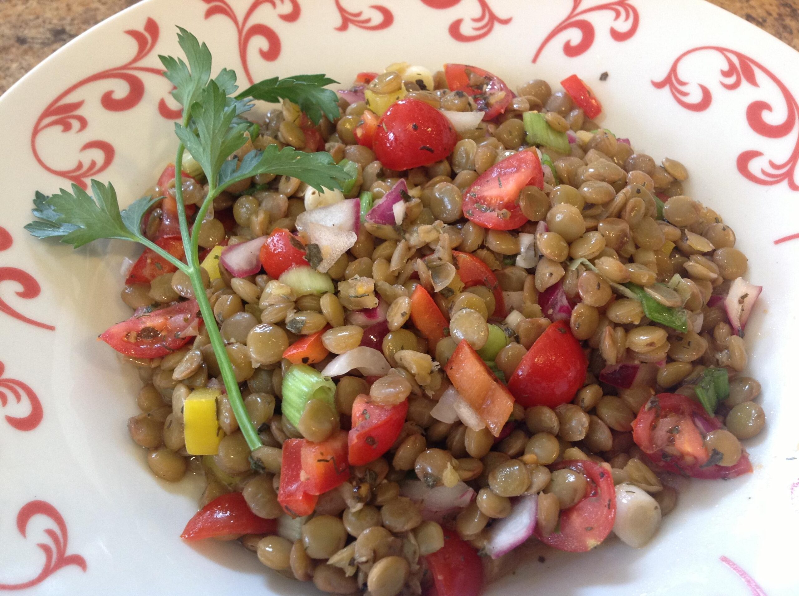 Delicious Lentil Salad Recipe with Fresh Tomatoes and Herbs