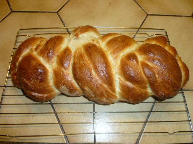 Delicious Homemade Challah Recipe for Your Weekend Brunch