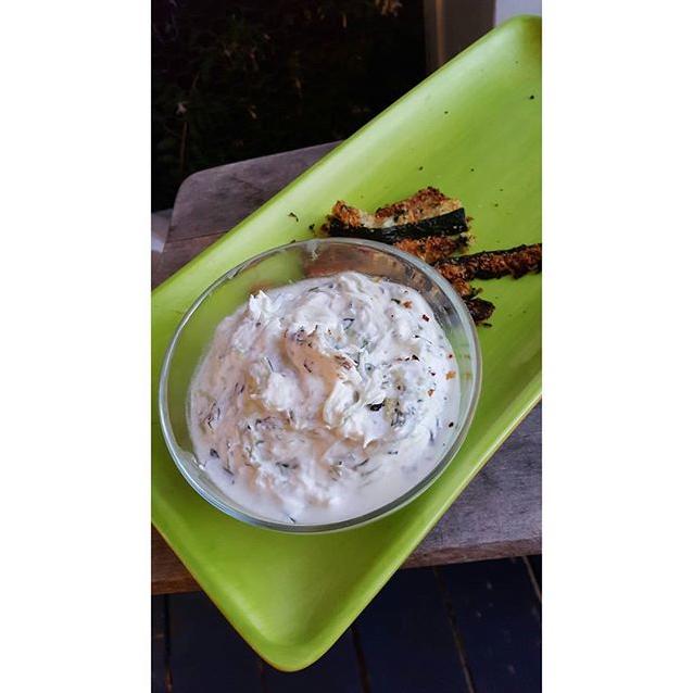 Whip Up a Delicious Tzatziki Sauce with This Recipe