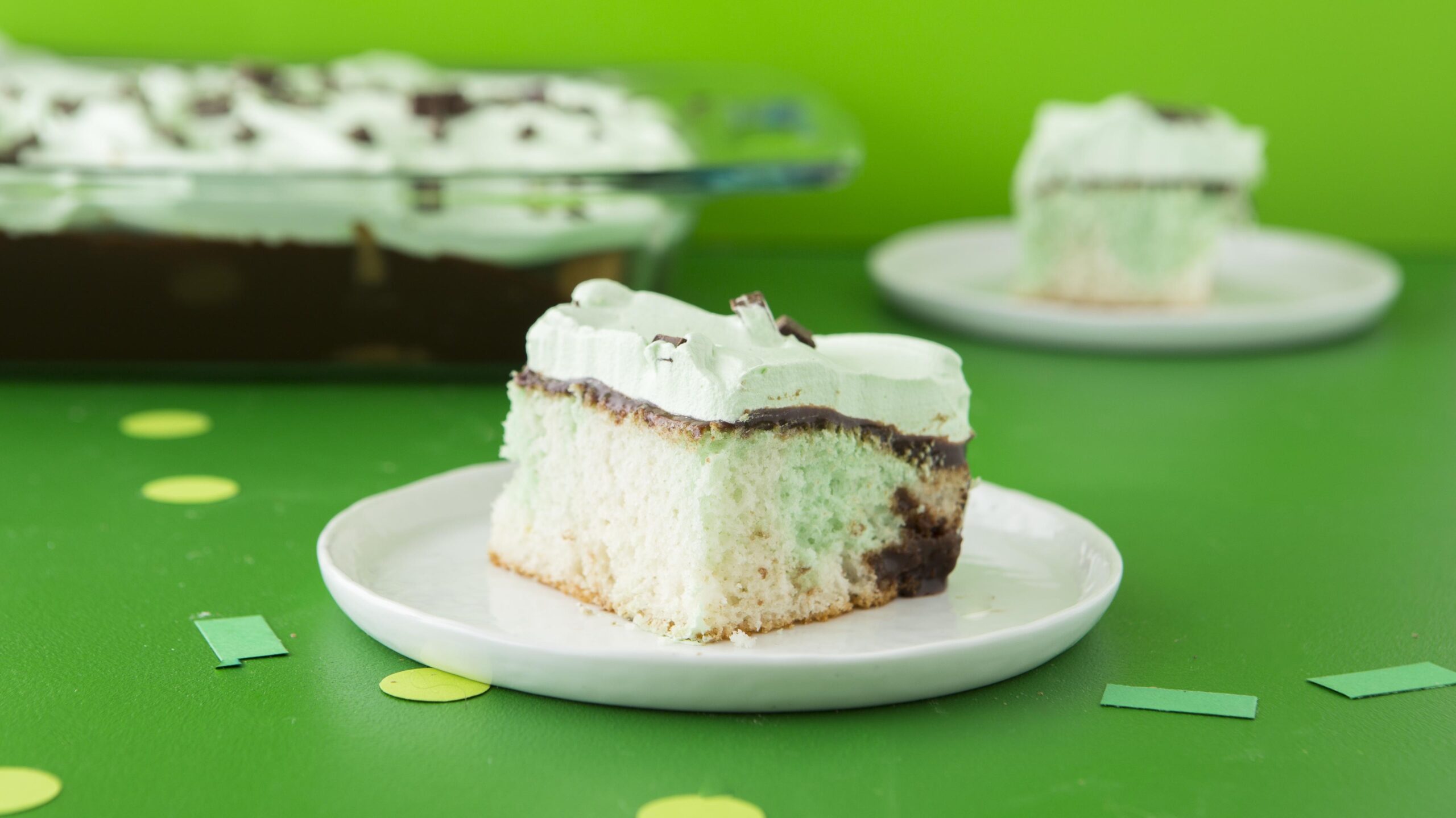  Satisfy your sweet tooth with this green and nutty Pistachio Poke Cake!