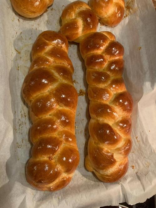 Craving Comfort Food? Try this Homemade Spelt Challah Recipe