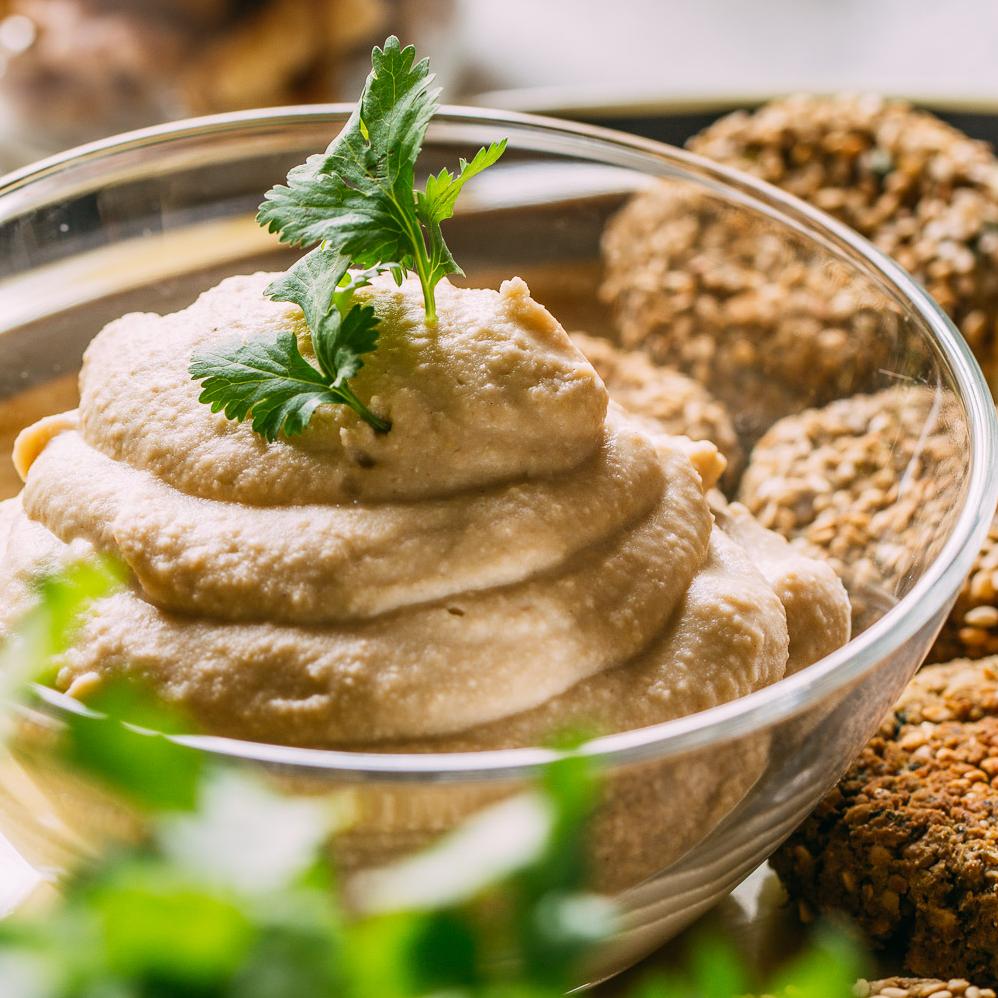  Treat yourself to a bowl of fresh and nutritious hummus today!
